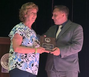 barb handy award presentation
